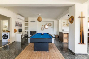 Rafia Loft with nice garden right by the beach